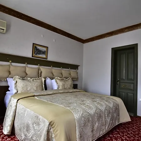 Otel Safran