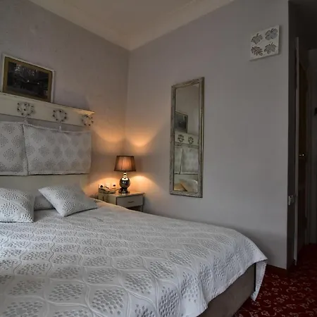 Hotel Safran 3*