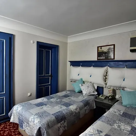 Hotel Safran 3*
